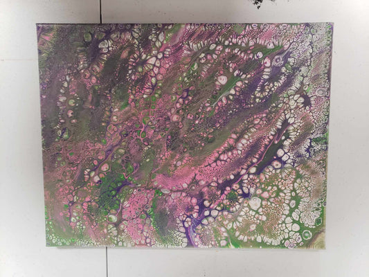 Green Pink Purple pour